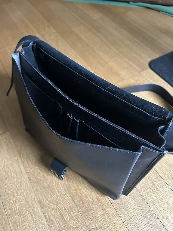 Taschen: Ledertasche schwarz – Gebraucht aus Basel von Specht0 3