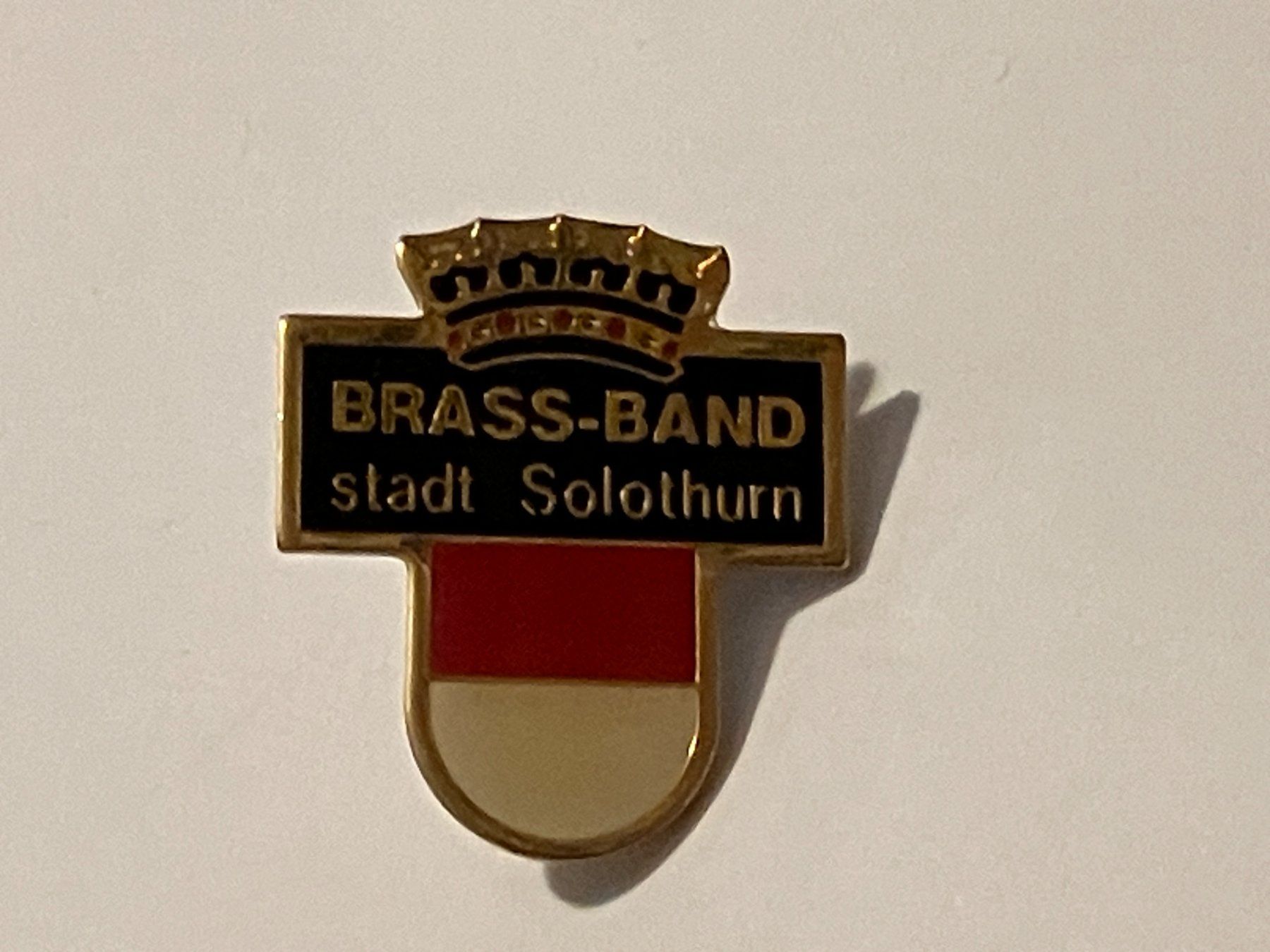 Placchette & Badge: 1 Pin Brass Band Stadt Solothurn – Usato da Basel venduto da djwwpp