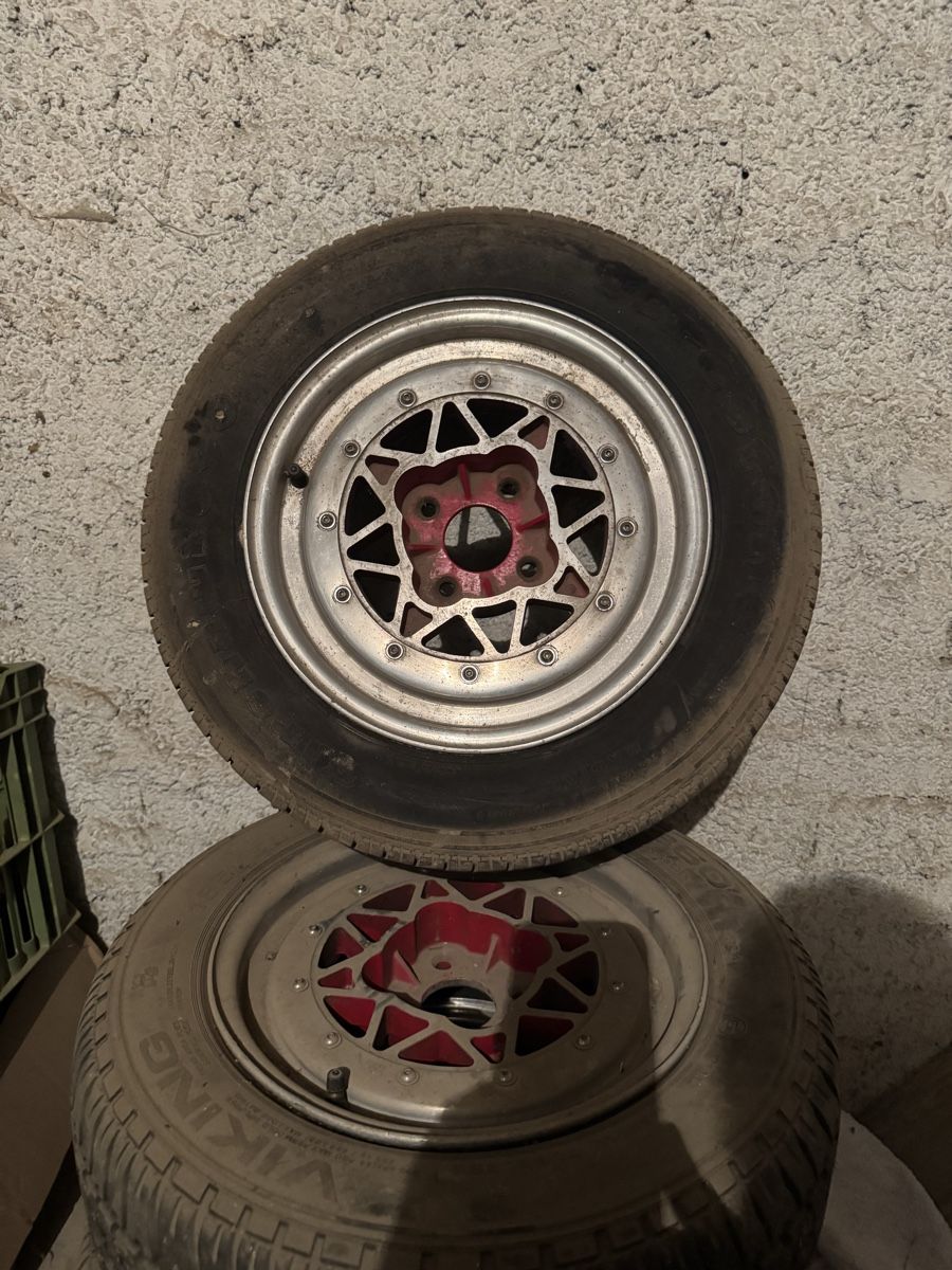 Volkswagen Cerchioni: Alufelgen vw golf 1 – Usato da Courgenay venduto da Benito08 1