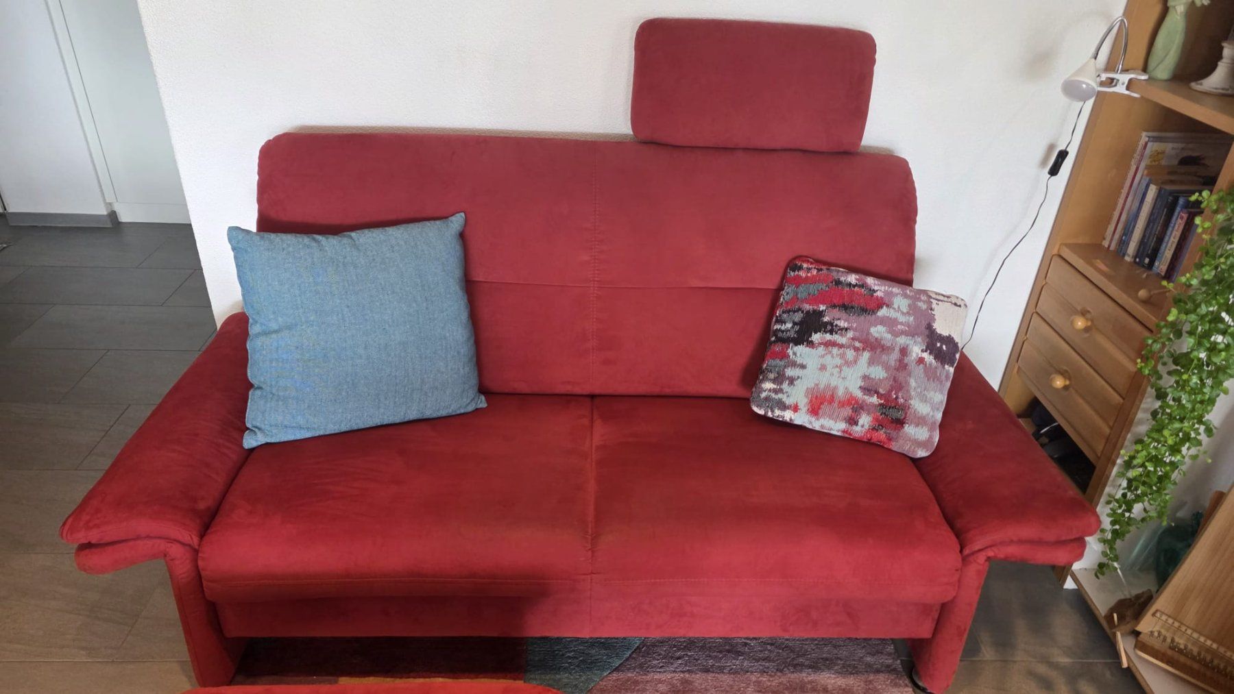 Sofas: Hochwertiges Designer-Sofa mit Hocker – D'occasion à Niederbuchsiten par B_Marchand 1