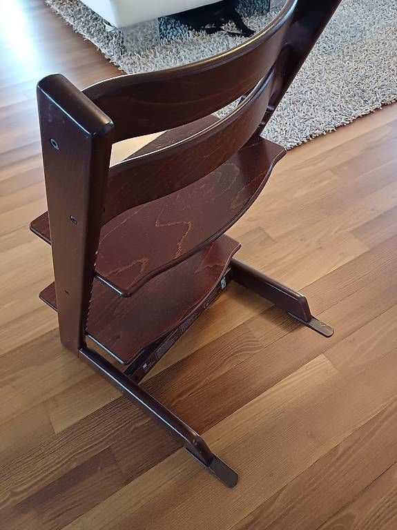 Seggioloni: Tripp Trapp Stokke Hochstuhl braun – Usato da Fehraltorf venduto da Sato01 1