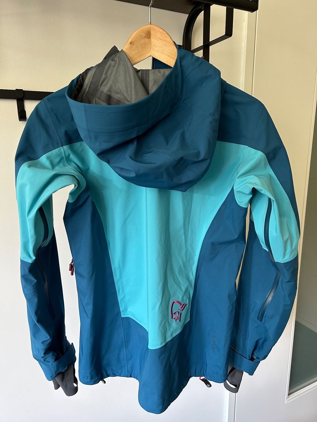 Norrøna Giacche: Norrona Outdoor Jacke – Usato da Buchrain venduto da mangotree123 1
