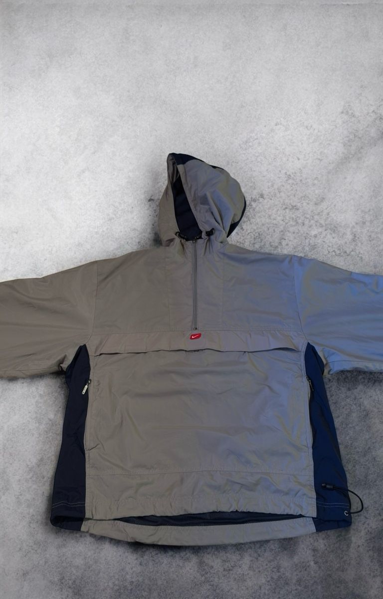 Nike Giacche: Nike Windbreaker (M) – Nuovo (secondo la descrizione) da Aarburg venduto da syning46 1