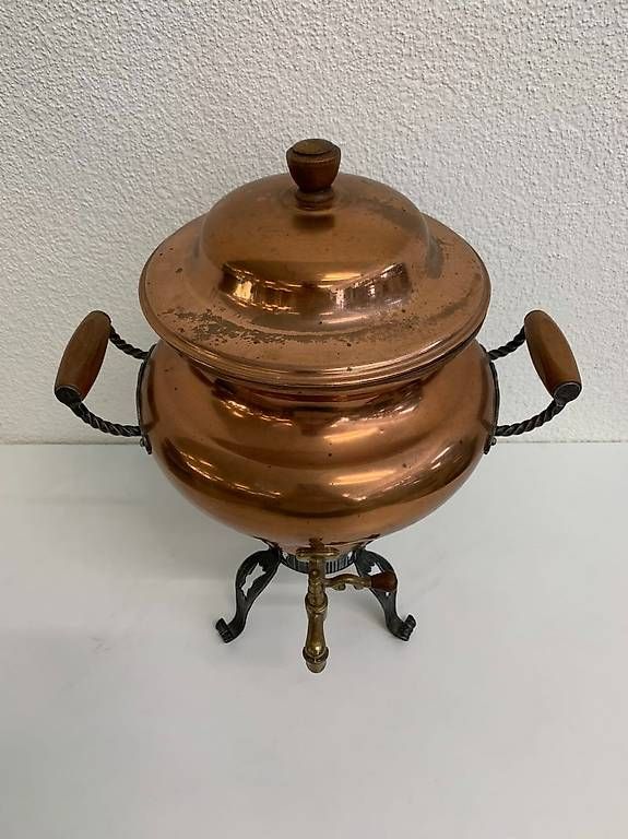 Pentole: Original Stöckli Kupfer Samowar mit Zapfhahn – Usato da Obernau venduto da Arche_Noah_Brocki