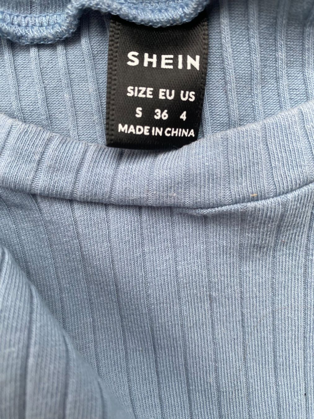 Shein Top: kurzes Top in Gr. 36 – Usato da Stetten SH venduto da bijoux18 4
