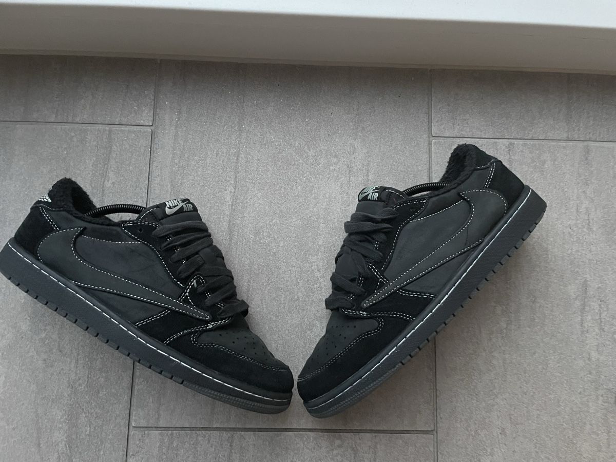 Jordan Scarpe da uomo: Jordan 1 Travis Scott – Usato da Dompierre FR venduto da matmath 1