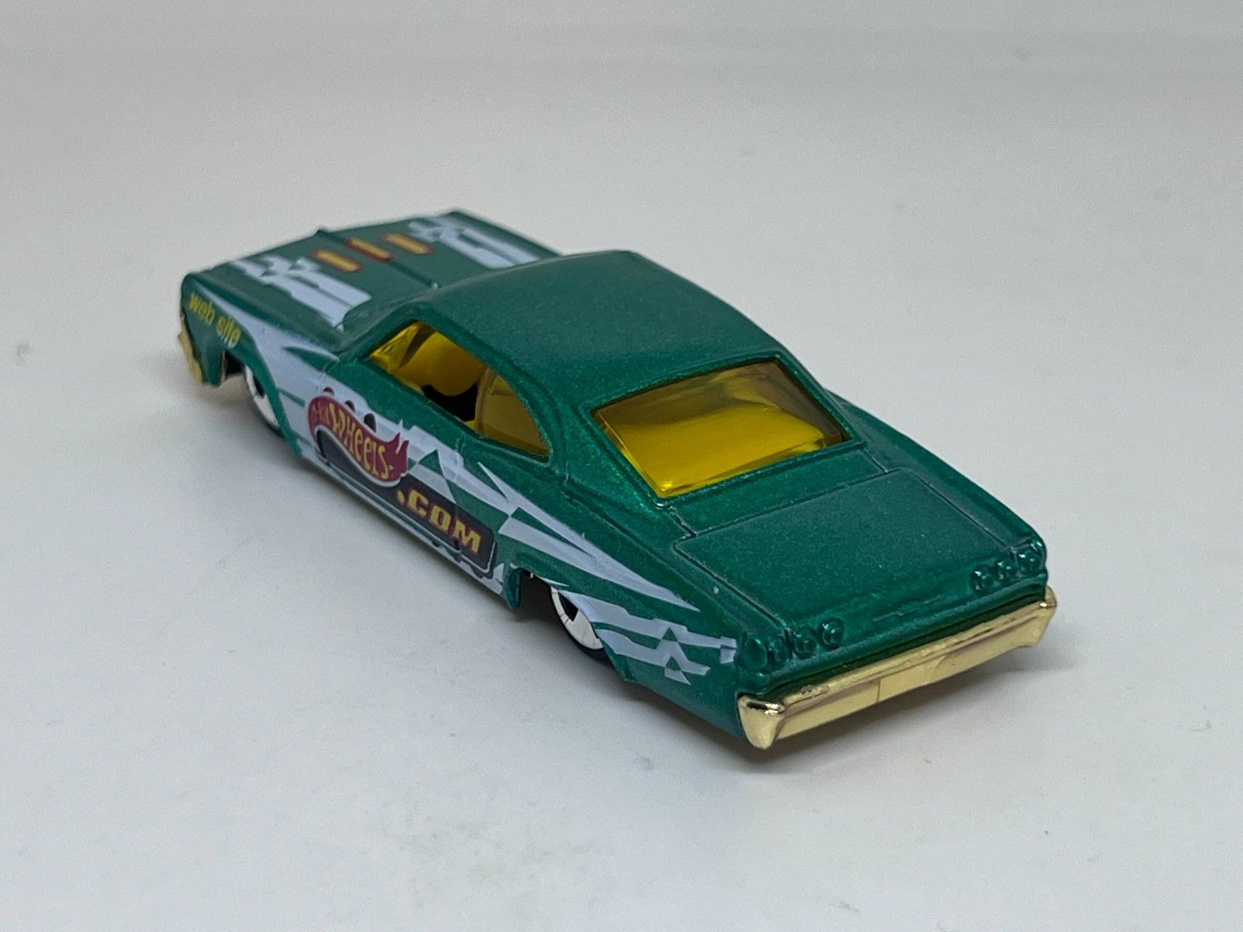 Hot Wheels Modellini d'auto: Hot Wheels '65 Impala #256 – Usato da Wildegg venduto da LaaBoutique 2