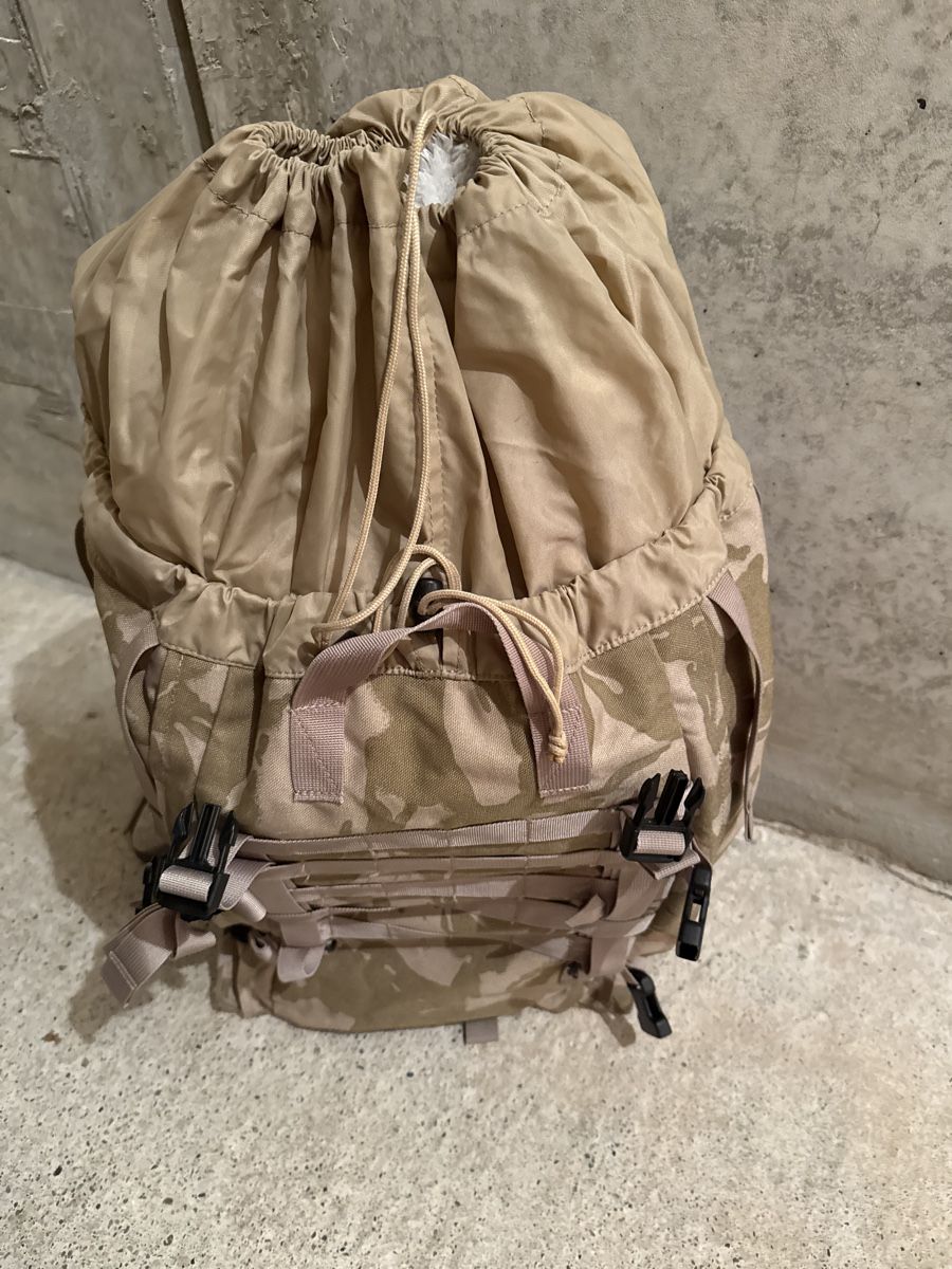 Zaini: Desert DPM Bergen Backpack - Great Condition! Bargain! – Nuovo (secondo la descrizione) da Murten venduto da fto_hcv5 4