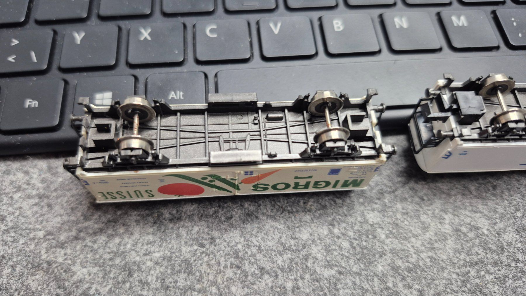 Modellini di ferrovie: Kühlwagen Set Migros + STEF – Usato da Arcegno venduto da Ad86 2