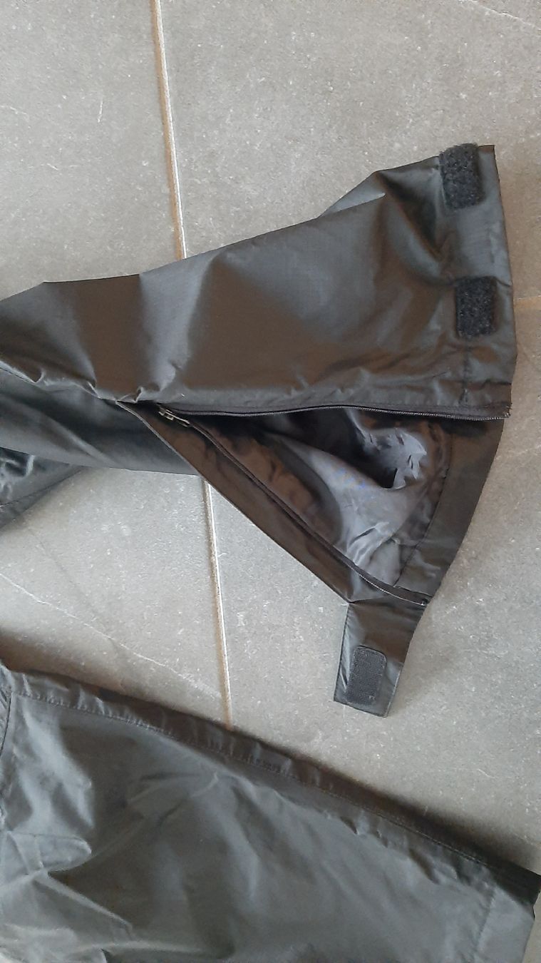 Pantaloni: Regenhose Big bear Grösse 128 – Usato da Dübendorf venduto da Luuuusmeitli12 1