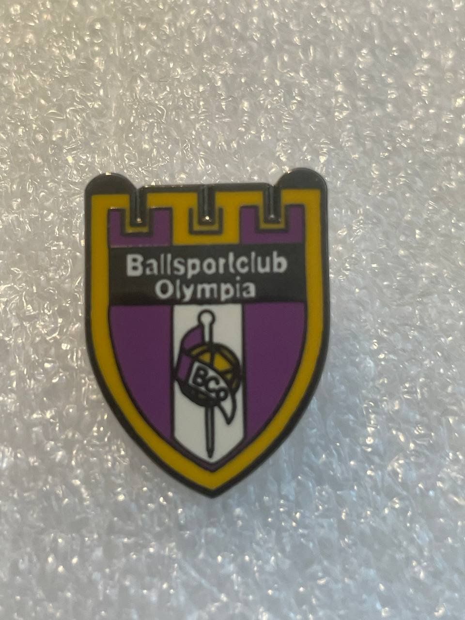 Plaketten & Abzeichen: 182. Pin - BSC Olimpia Basel – Gebraucht aus Luzern von Irek
