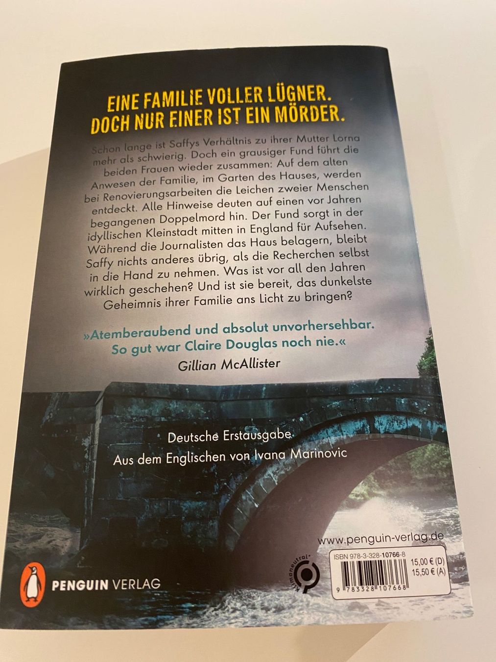 Bücher: Liebste Tochter - Claire Douglas – Neu (gemäss Beschreibung) aus Biberstein von Miana2 1