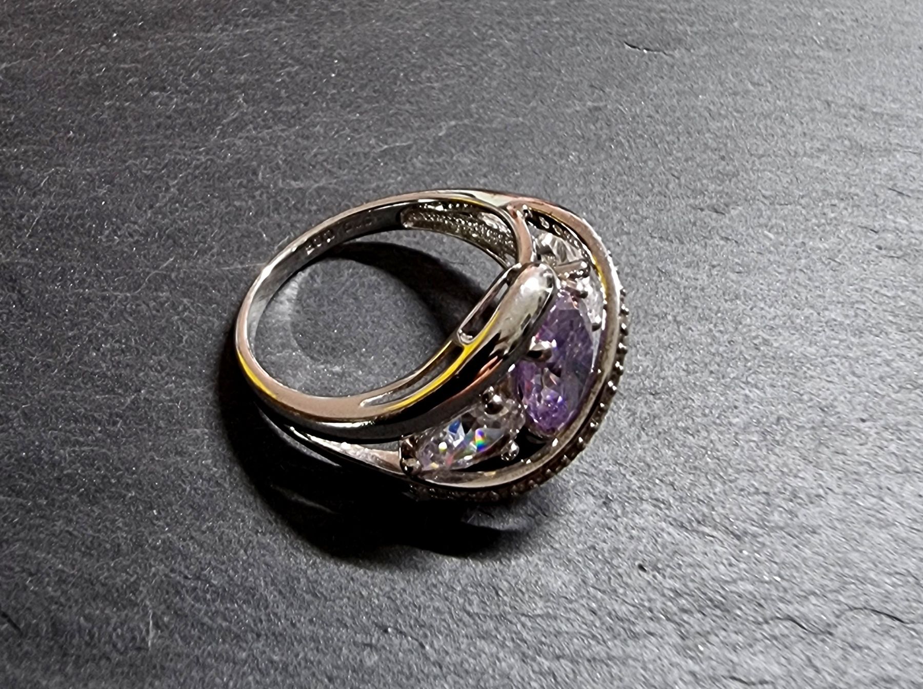 Anelli: Bague argent 925 Améthyste et zircons – Nuovo e nell'imballaggio originale da Veyrier venduto da Leilazizou 2
