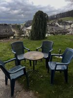 Gartentisch mit 4 Stühlen - ideal für den Frühling!