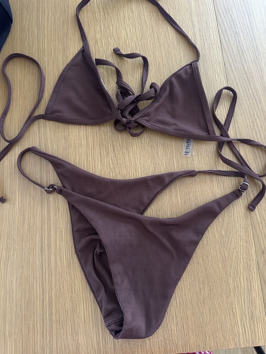 Zaful Costumi da bagno & Bikini: Bikini Oberteil mit Trägern braun Grösse M – Nuovo (secondo la descrizione) da Näfels venduto da Siljab