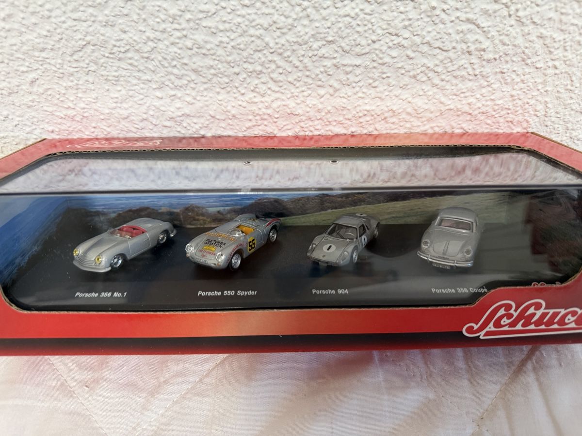 Jouets: Sammlung klassischer Autos – D'occasion à Niederwangen BE par KBL85 4