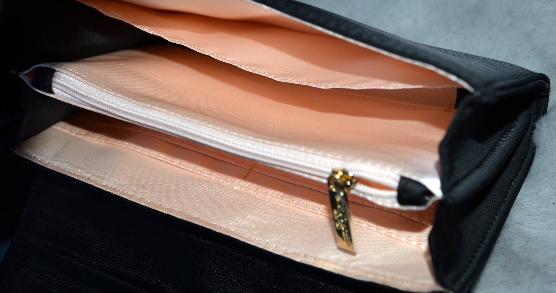 Armani Borse da donna: Pochette Giorgio Armani – Nuovo e nell'imballaggio originale da Collonges venduto da Auganien 5