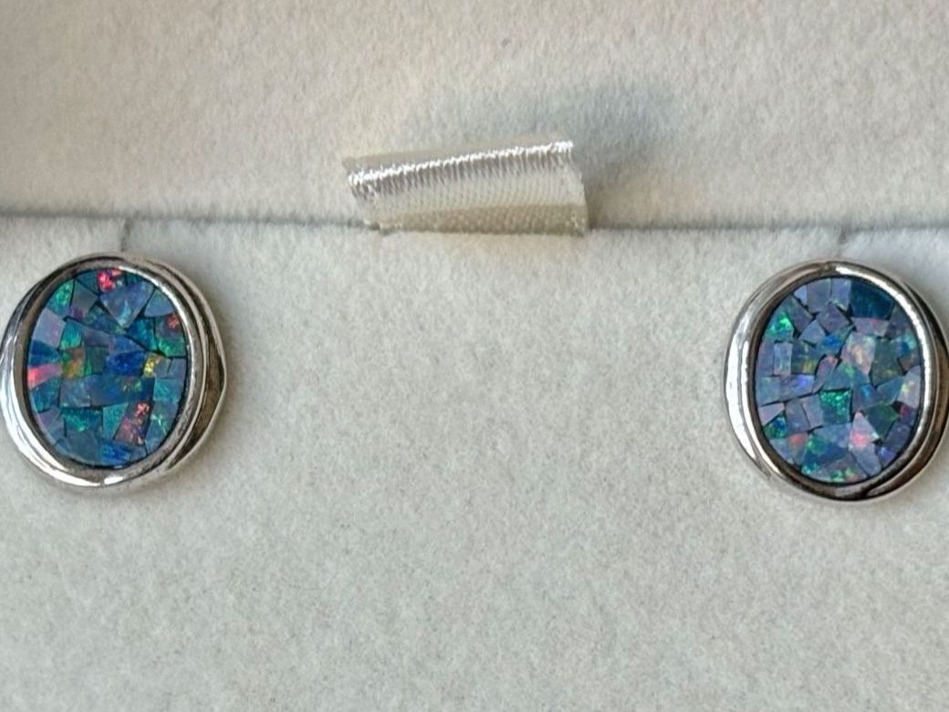 Orecchini pendenti & Orecchini a lobo: Opal-Mosaik Ohrstecker, Silber 925 – Nuovo (secondo la descrizione) da Brugg AG venduto da lau_9rvy