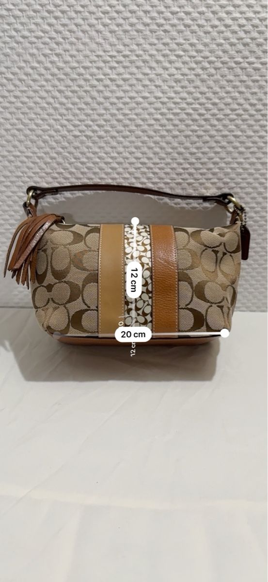 Coach Sacs femmes: Y2K Coach Pochette Mini Handbag RARE!! – D'occasion à Geneve par DarlingVintage 8