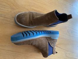 Chelsea boots