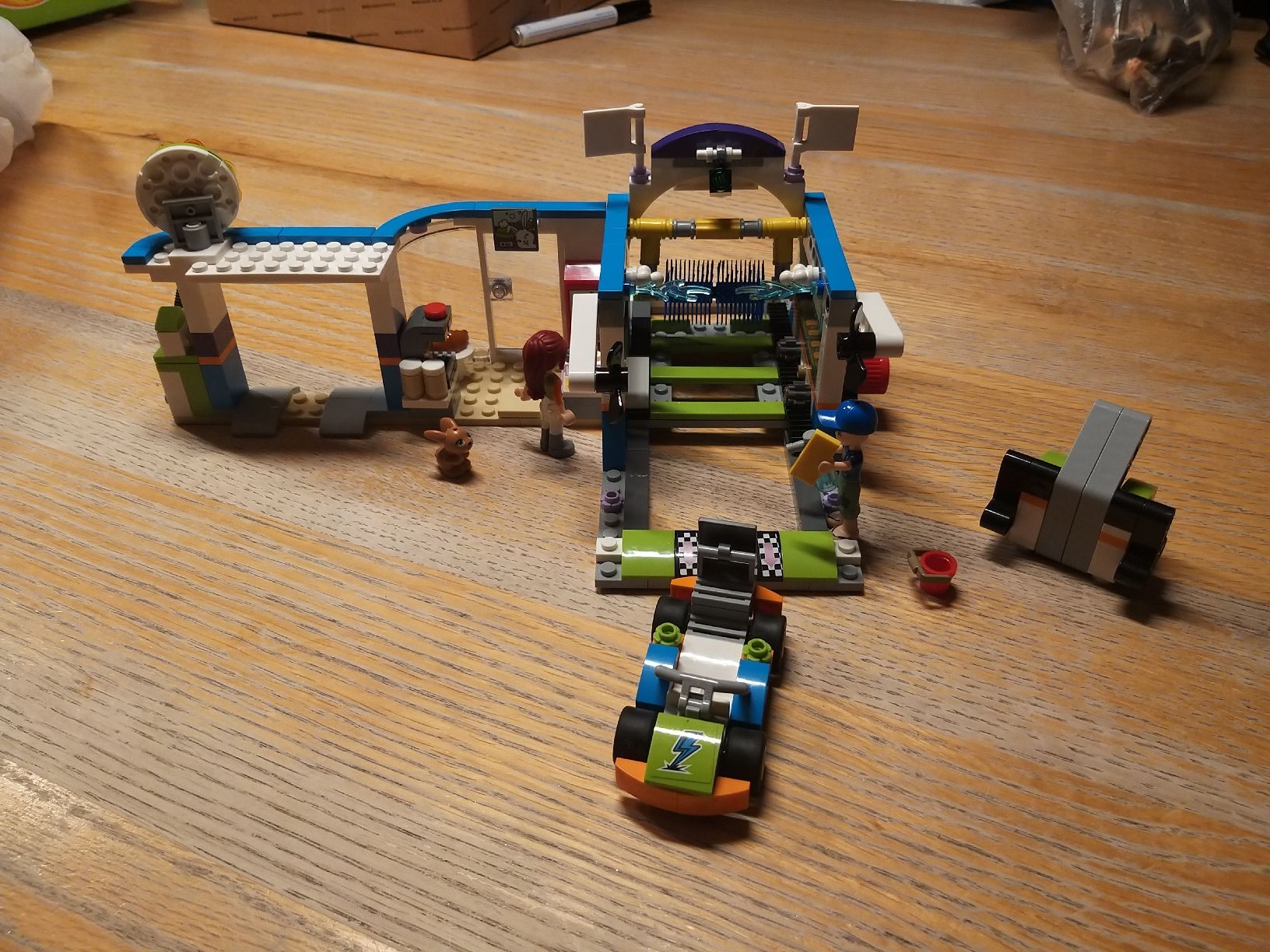 Lego Giocattoli: Lego Friends - Autowaschanlage – Usato da Bern venduto da vonBarbara 1