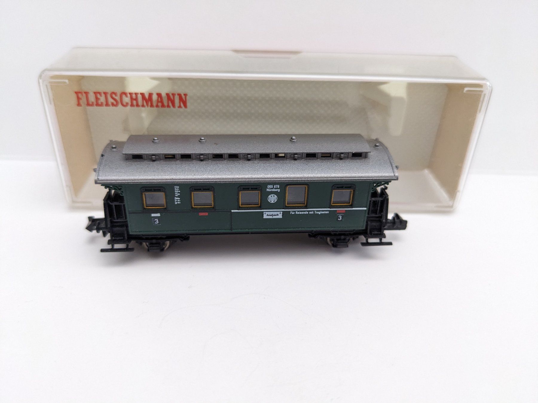 Fleischmann Modelleisenbahnen: Fleischmann Piccolo 8067 Personenwagen N – Gebraucht aus Gland von  1