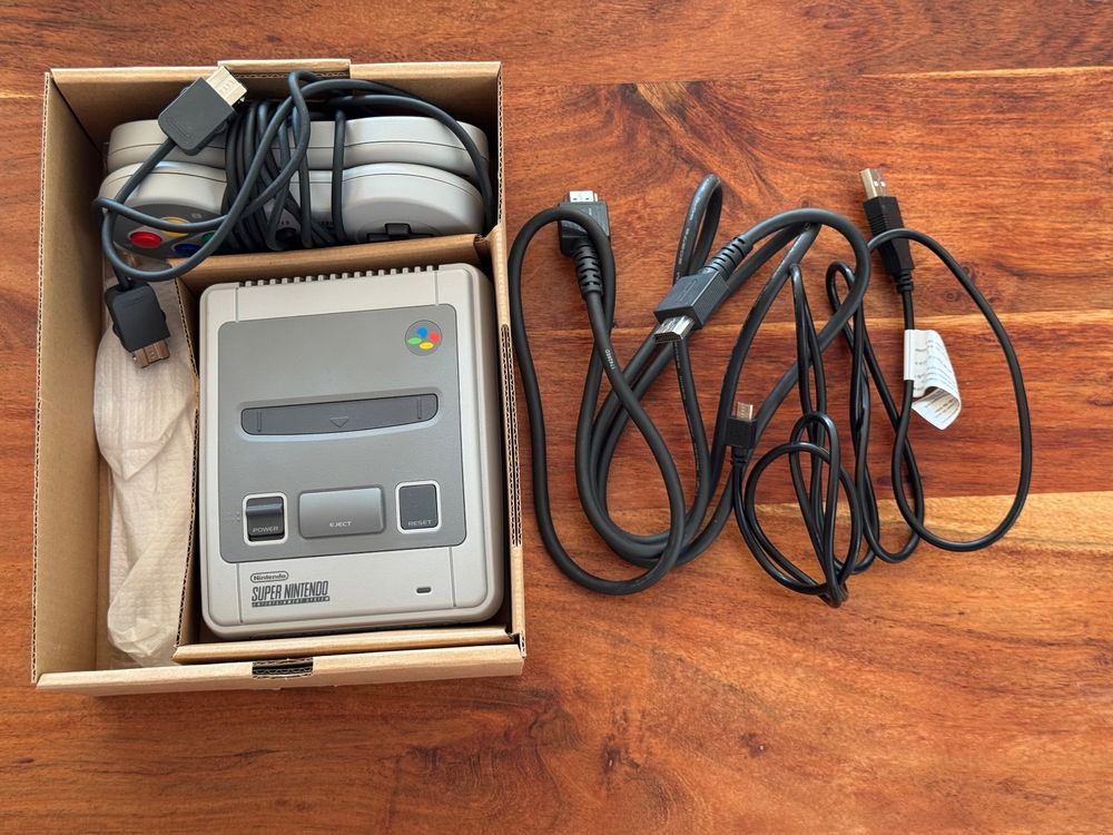 Super Nintendo Classic Mini SNES - inkl. HDMI und USB (Gebraucht) in ...