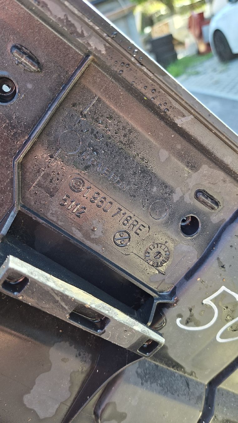 BMW Tutti pezzi di ricambio auto: Pare choc arriere BME E36 – Usato da Vérossaz venduto da Thibault1234 2