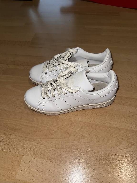 Scarpe da donna: Adidas Sneakers – Usato da Wallisellen venduto da Gpedrosa_ 2