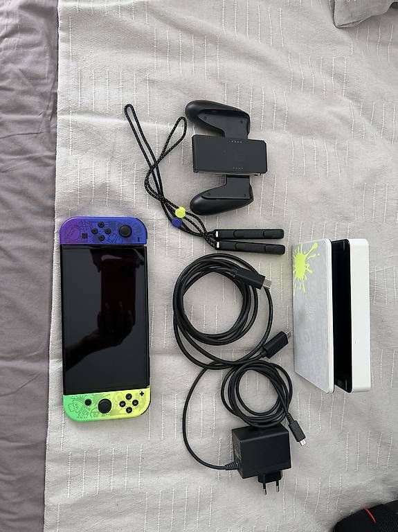 Konsolen: Nintendo switch édition collector Splatoon – Gebraucht aus Pully von karinos1526