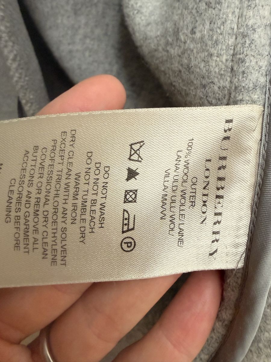 Burberry Cappotti: Burberry Jacke aus Wolle – Usato da Basel venduto da RausindieNatur 4