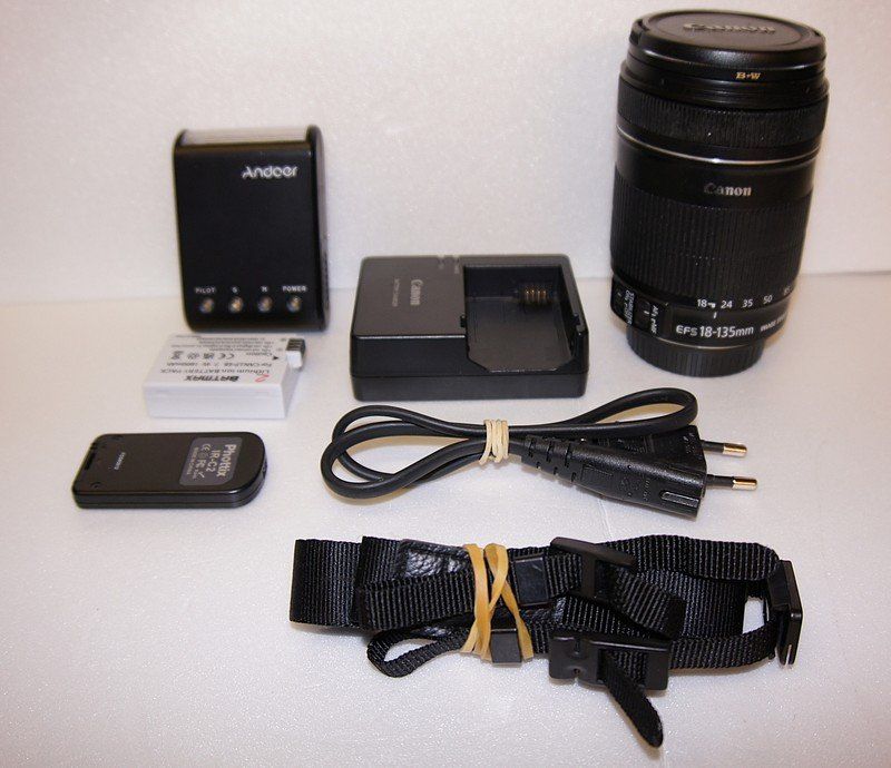 Canon Fotocamera: Canon EOS 650D Digital Spiegelreflex Kamera – Usato da Dottikon venduto da Floppidogg77 7