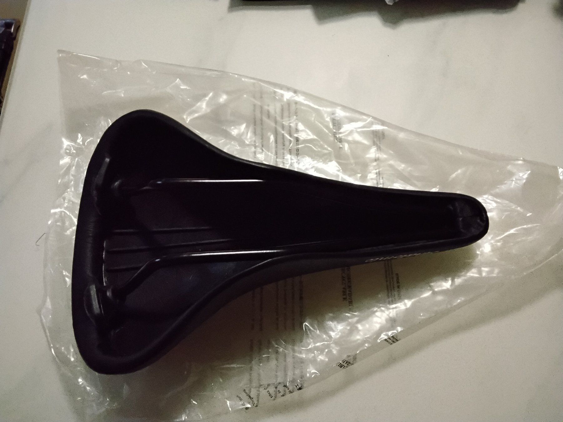 Selle Italia Pezzi di ricambio: Selle Italia Anatomic Sattel, schwarz,  Retro, – Nuovo (secondo la descrizione) da Lohn-Ammannsegg venduto da analogis 1