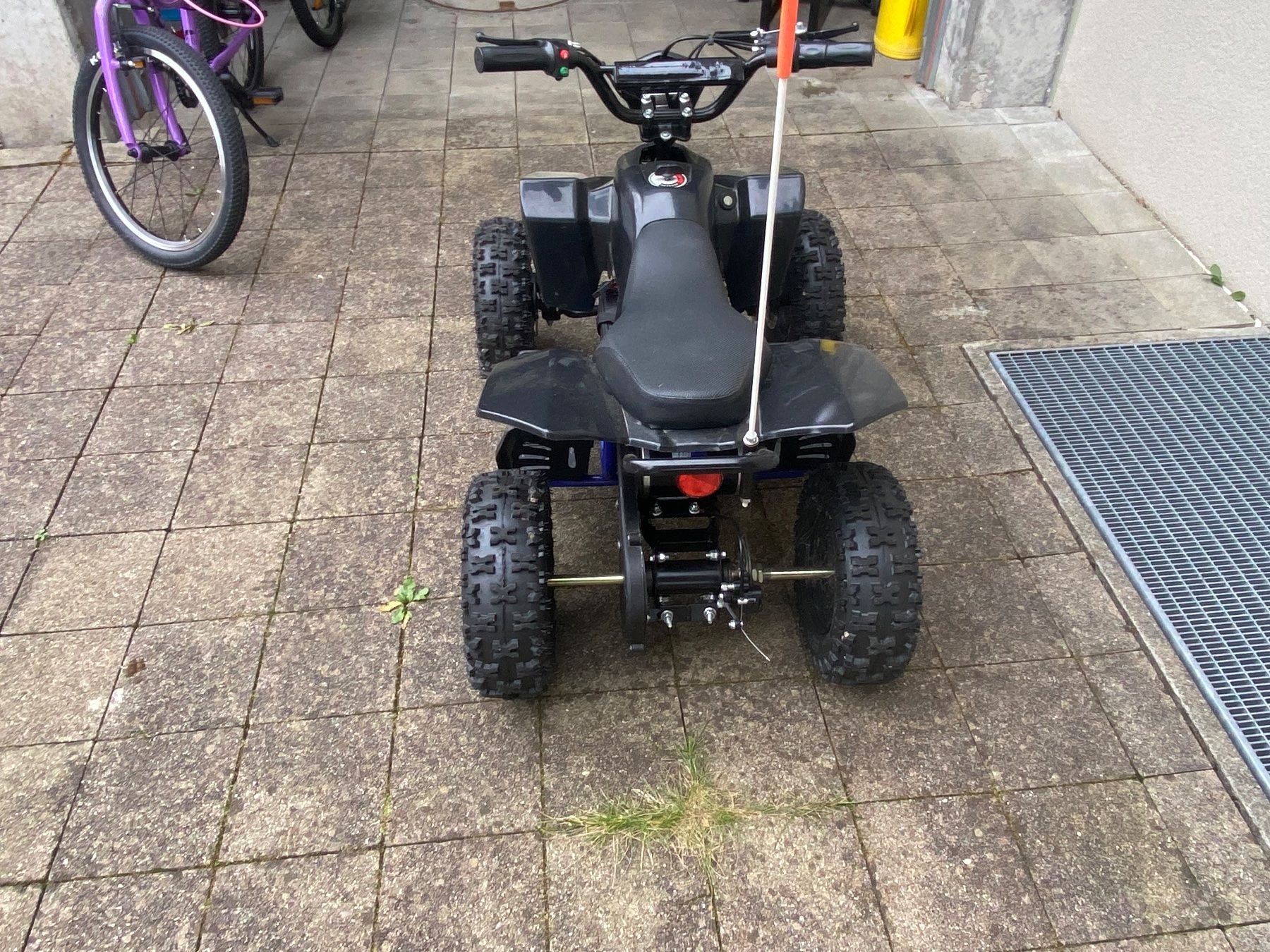 Mini Quad: Kinder ATV Elektro – Difettoso da Brittnau venduto da Tristian 2