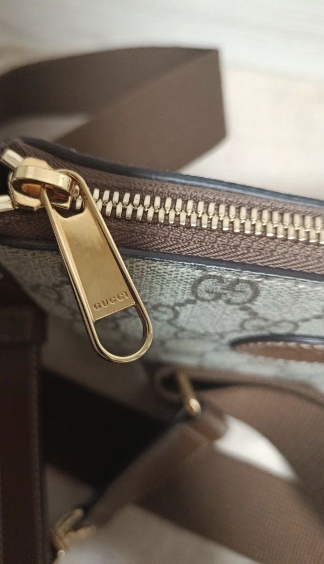 Gucci Taschen: Gucci Crossbody Bag, Small, Timeless Style, Pristine! – Neu (gemäss Beschreibung) aus Chardonne von sto_m6mx 3
