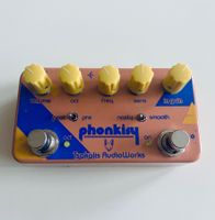 Auto Wah Wah Octaver Phonkify