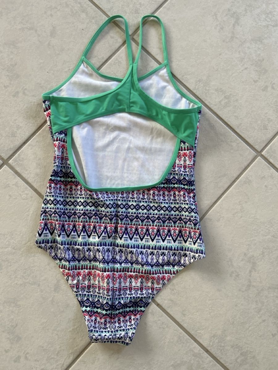 Badekleider & Bikinis: Badekleid Gr 176 – Gebraucht aus Lostorf von Venice16 1