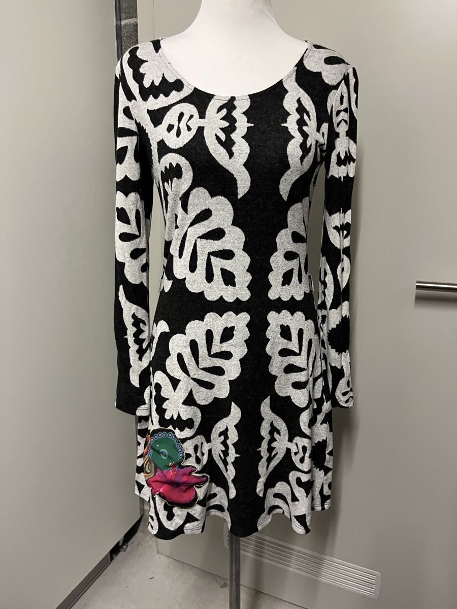 Desigual Vestiti: Schönes Desigual Kleid, Grösse S/M – Nuovo (secondo la descrizione) da Altendorf venduto da Beauty_Girl83