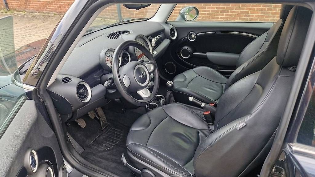 Mini Automobili: Mini Cooper Clubman frisch ab MFK – Usato da Brügg BE venduto da Topoffice 4