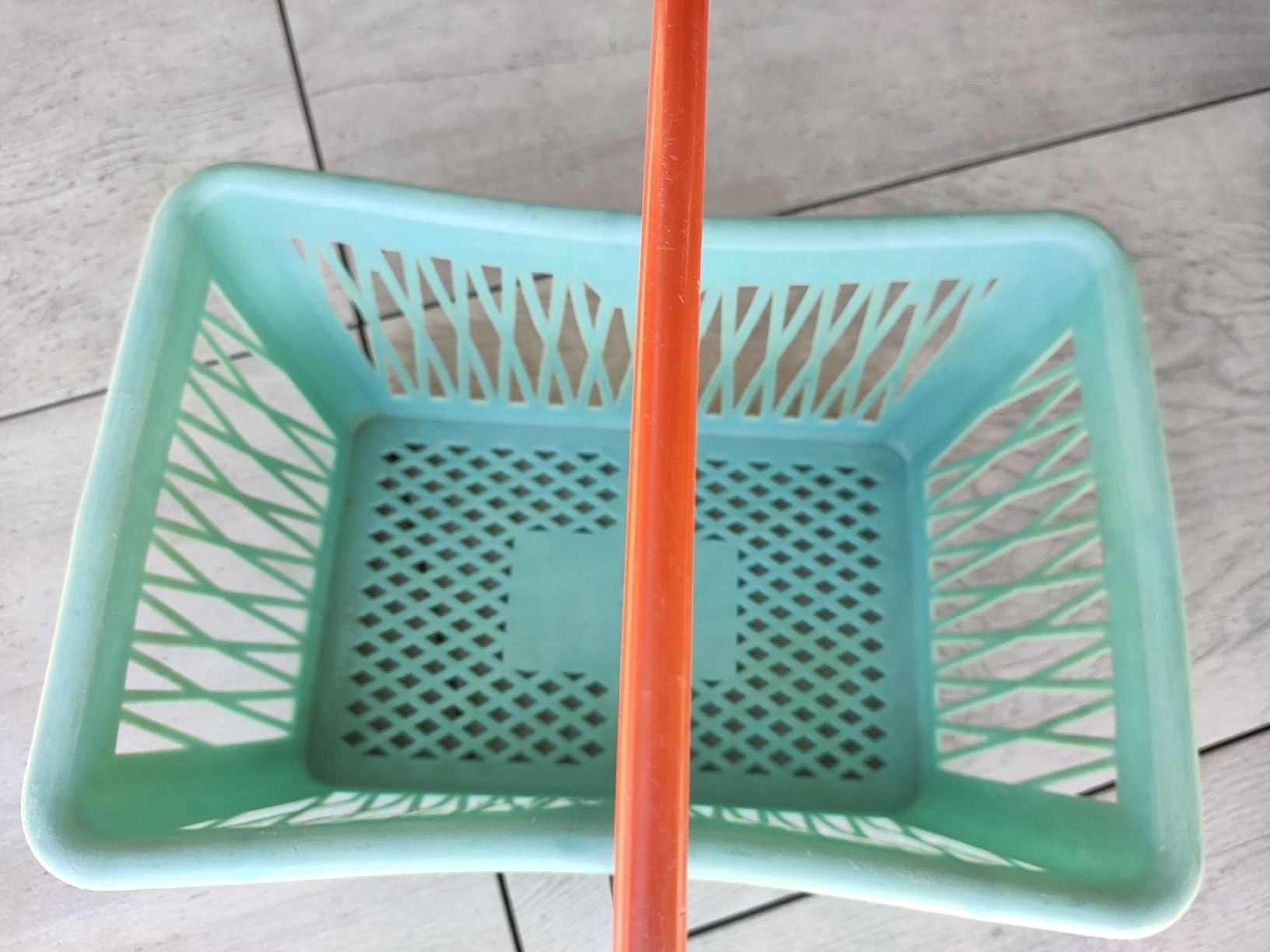 Altro in Antiquarato & Arte: Vintage Einkaufskorb Plastik Mintgrün mit Griff – Usato da Gipf-Oberfrick venduto da minini 1