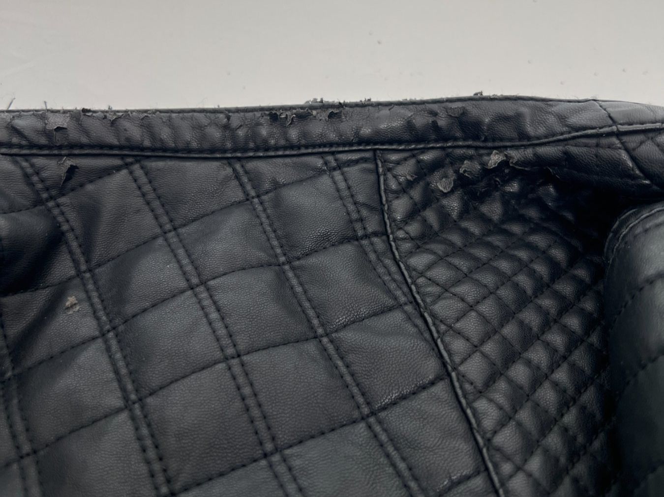 Zara Jacken: Kunstlederjacke in Schwarz, Grösse M - – Gebraucht aus Zürich von Drahtzug 3