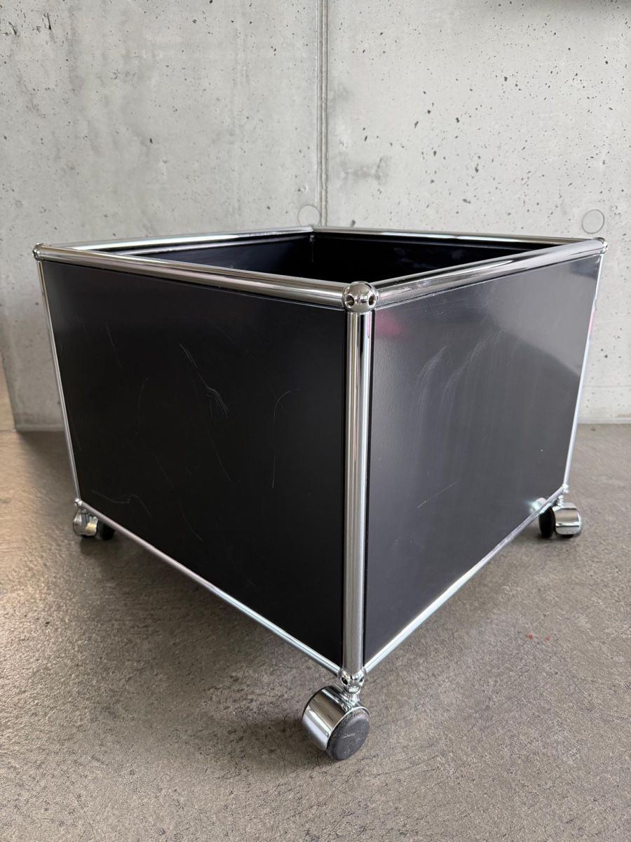 USM Korpus: Original USM Rollkorpus 50x50 – Gebraucht aus Oberwil b. Zug von maxcherry 1