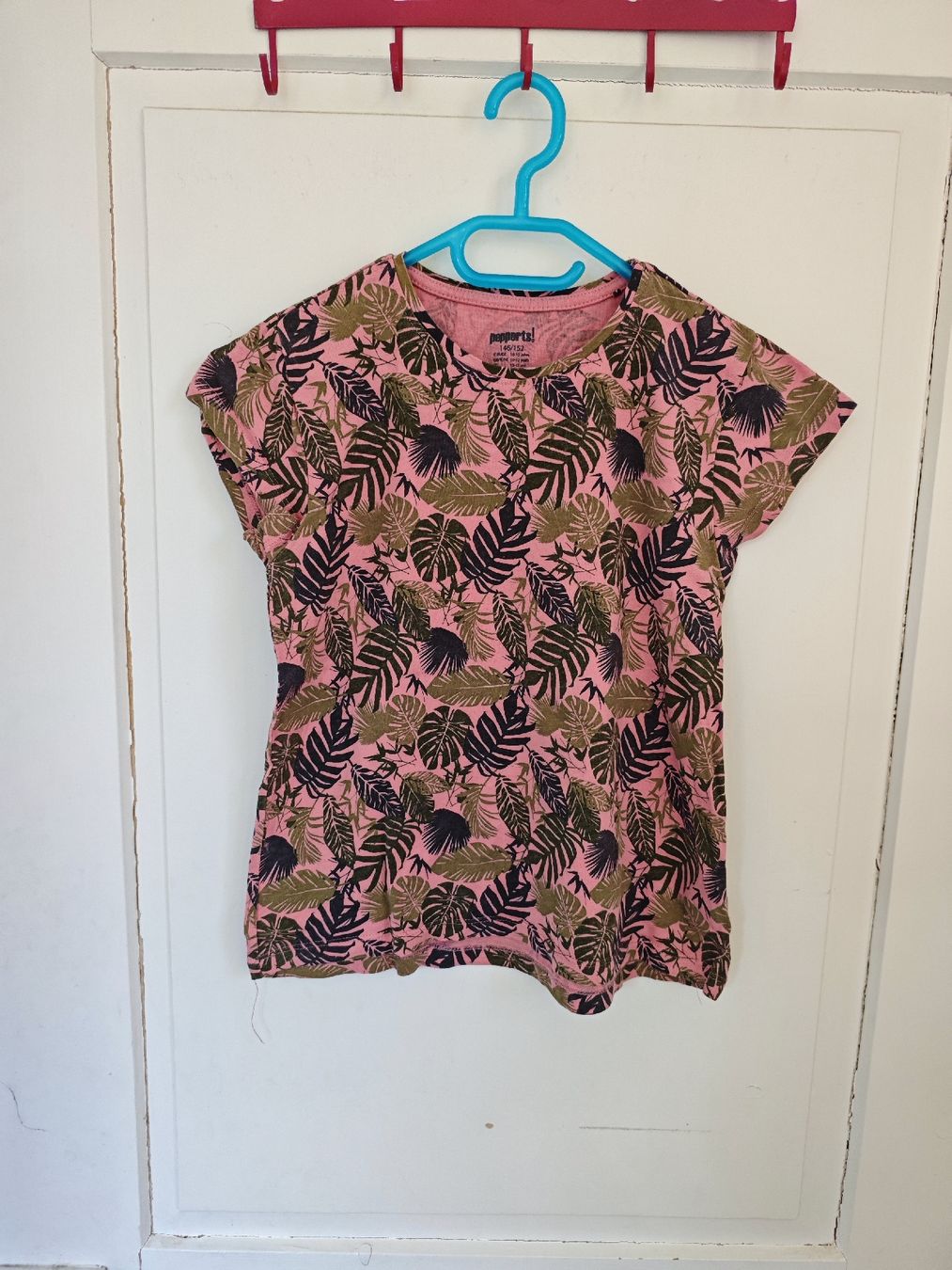 Camicette, T-shirt & Top: T-Shirt Gr 146/152  – Usato da Winterthur venduto da Shorna