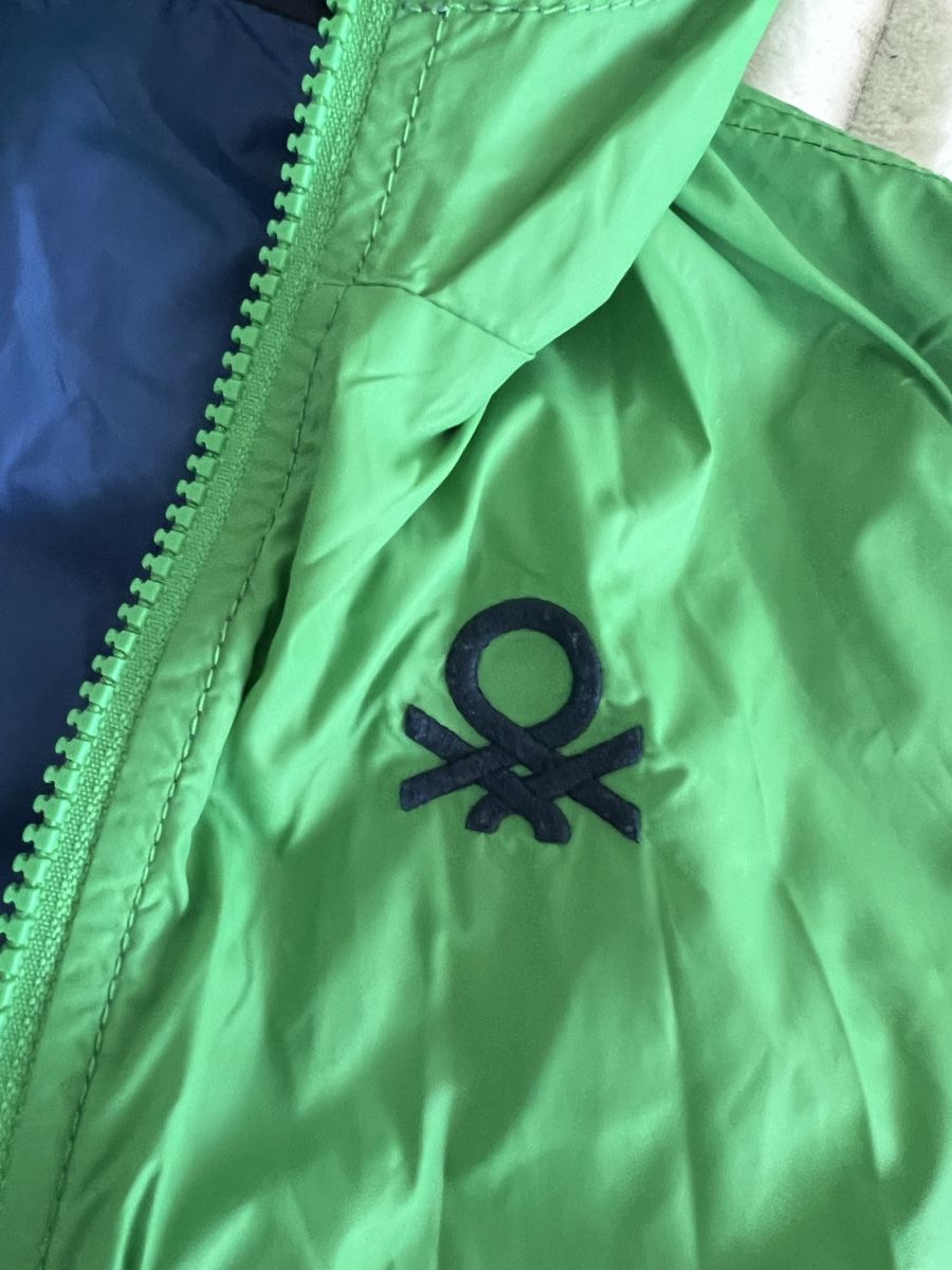 Benetton Jacken & Mäntel: BENETTON JACKE DOUBLE FACE NEUWERTIG GR 116 – Gebraucht aus Basel von theo-g77 1