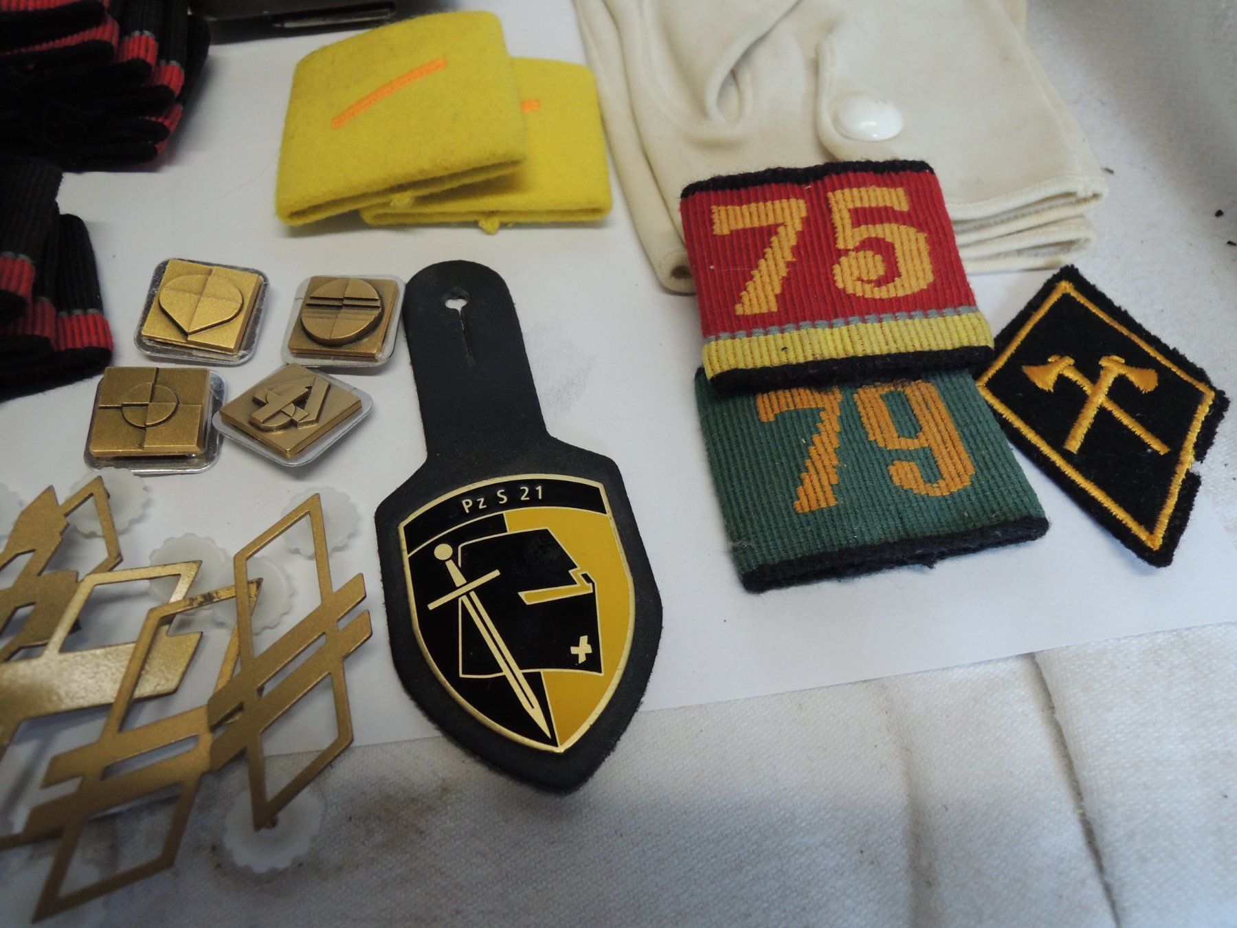 Schweizer Armee Uniformi: Schweizer Armee LOT – Usato da Uznach venduto da Othmar52 1