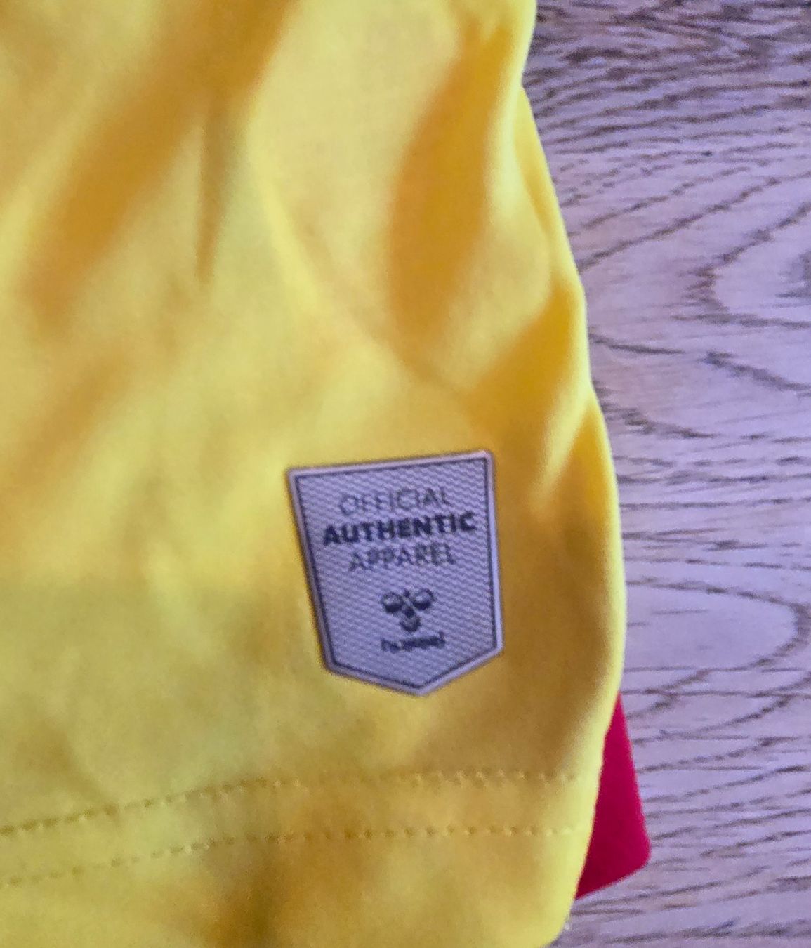 Hummel Canottiere & Pantaloni: SC Freiburg | Santamaria | 2020/21| mit Patch – Usato da Zollbrück venduto da MiKron 4