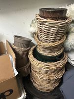 Diverse Pflanzen-/Übertöpfe aus Rattan - alles CHF 1.-