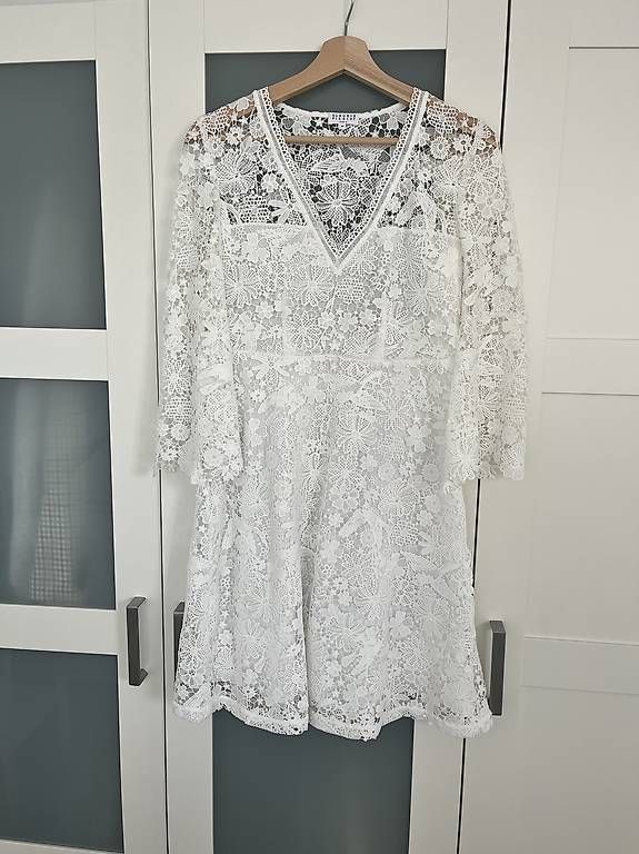Vestiti: Claudie Pierlot Spitzenkleid – Usato da Volketswil venduto da den_6ppj 1