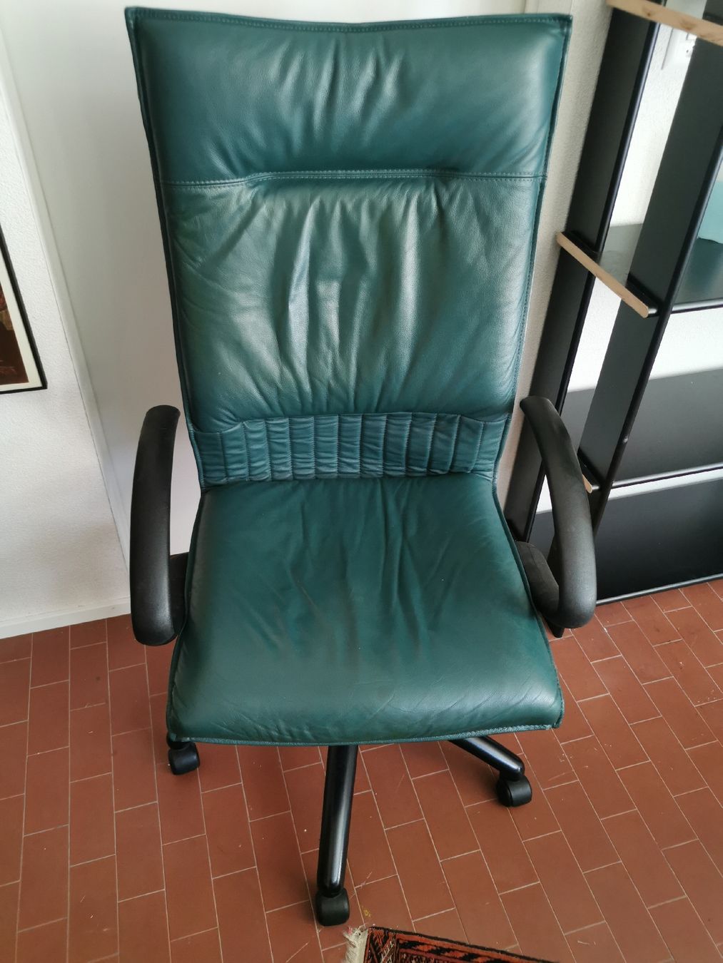 Sedie: Bürostuhl Leder Grün – Usato da Horw venduto da sisthando