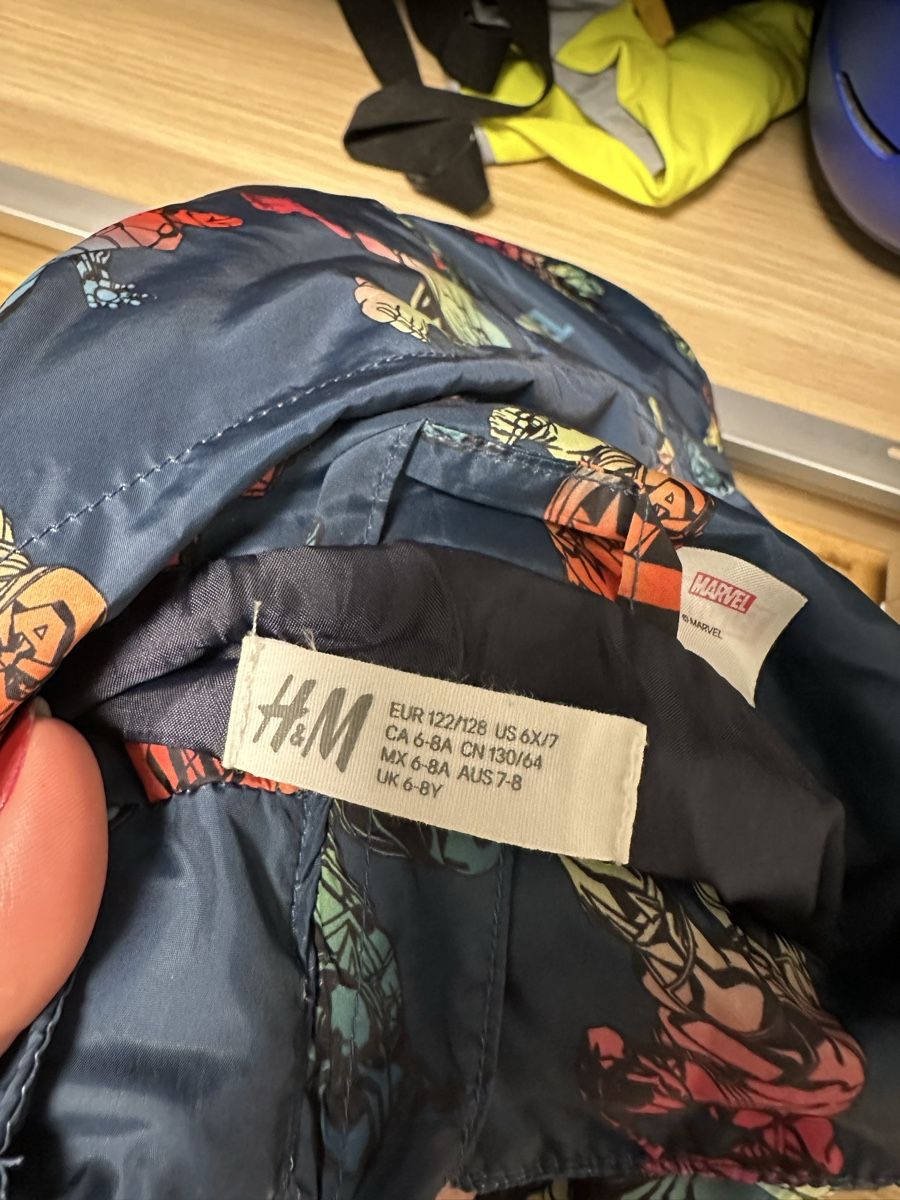 H&M Kleiderpakete & -sets: Kleider Set Jungs – Gebraucht aus Hinwil von BMW-M-E60 4